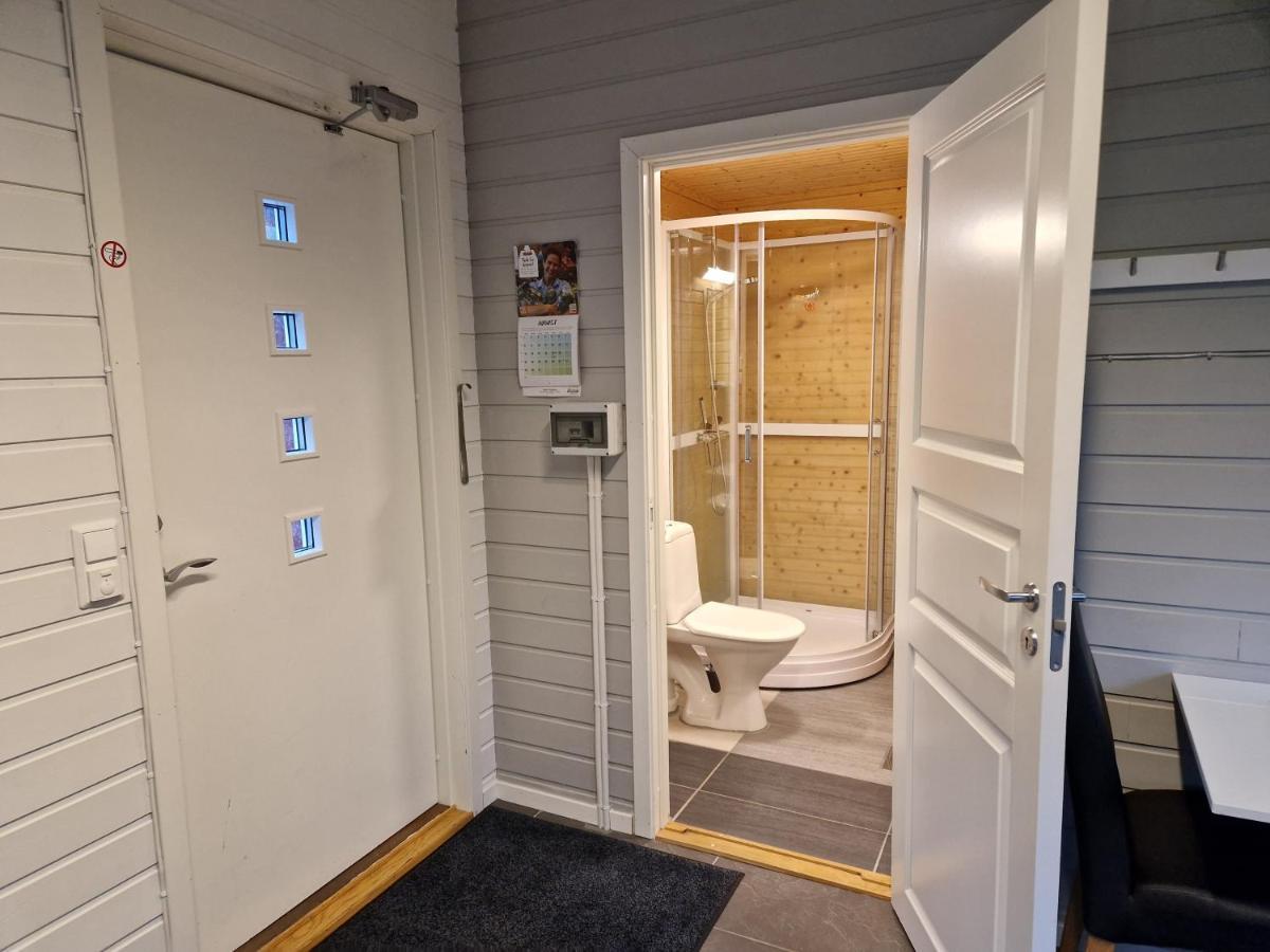 Willa Lyngen Fjordcamp Nord-Lenangen Zewnętrze zdjęcie