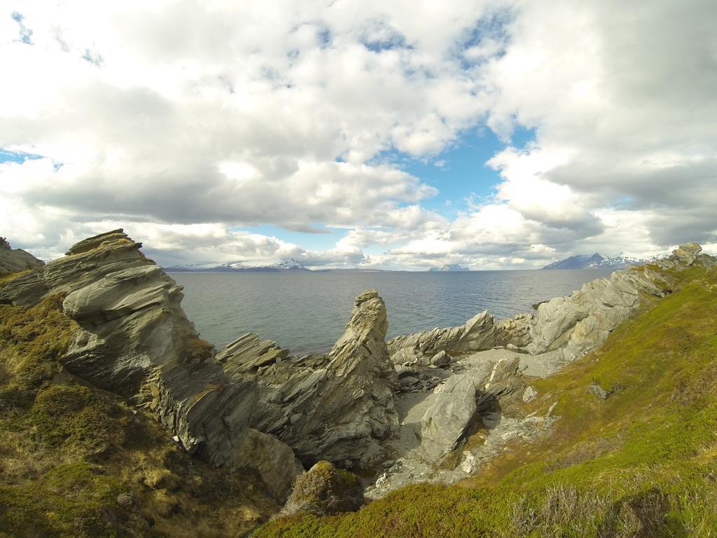 Willa Lyngen Fjordcamp Nord-Lenangen Zewnętrze zdjęcie